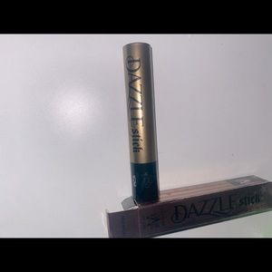 KVD Dazzle Stick eyeshadow- lightening strike
